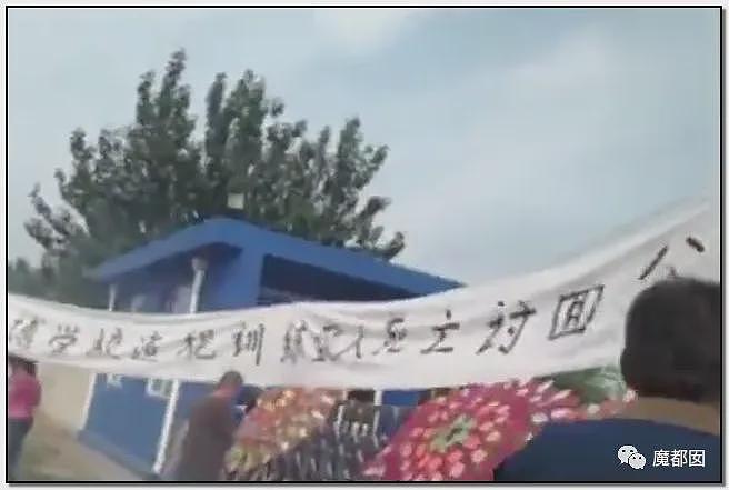 热搜!中暑、死亡风险加剧,40℃高温中国多地学校依然搞军训引发争议(组图) - 84