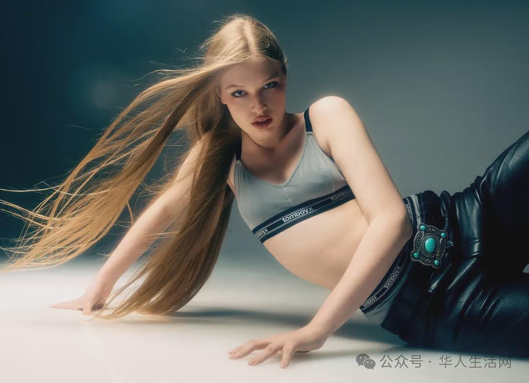 马斯克跨性别“女儿”拍内衣广告爆火!一身反骨和老爸彻底决裂:“我要自己养自己!”(组图) - 4