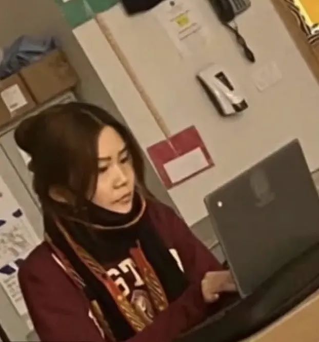 生活喘不过气，29岁少妇伪造出生证明重返校园当高中生（组图） - 2