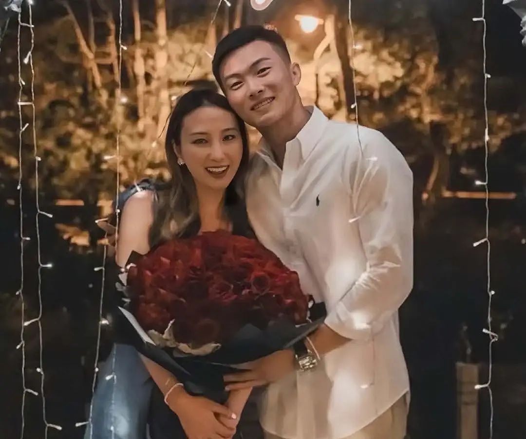 宣布取消订婚!豪门千金甩软饭男友,清空社交媒体恢复单身(组图) - 12