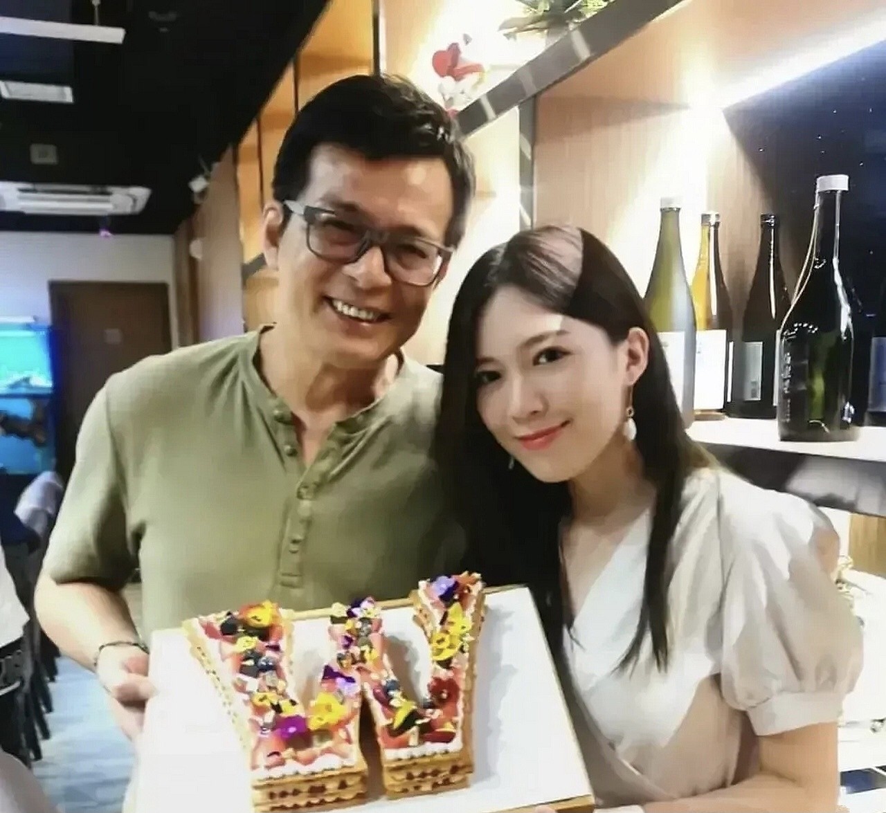 知名港星自曝失业零收入！丧妻五年仍未走出阴霾，拒绝发展新恋情（组图） - 7