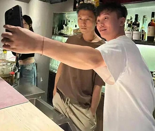 14年后,王晶揭露谢霆锋和张柏芝“离婚内幕”,原来错怪王菲了(组图) - 1