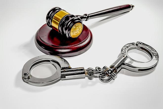 男子索要50万股被拒，纠集他人入户抢劫致1死2伤！最高法已核准死刑（组图） - 1
