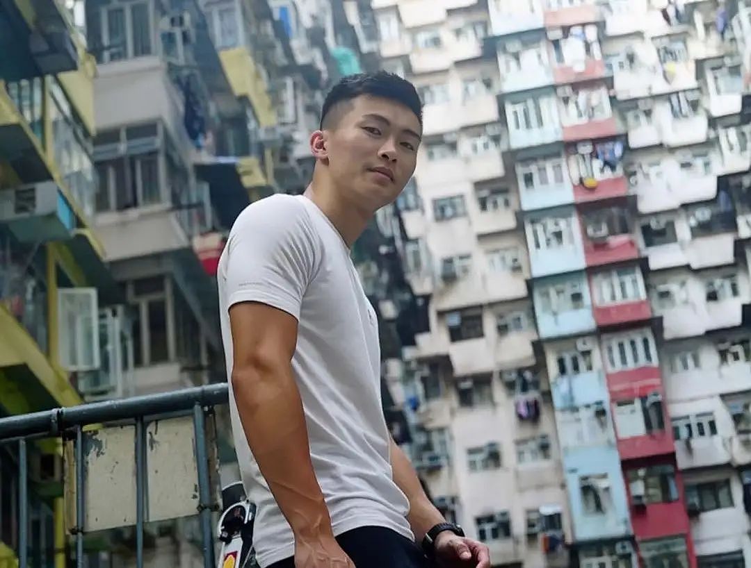 宣布取消订婚!豪门千金甩软饭男友,清空社交媒体恢复单身(组图) - 18