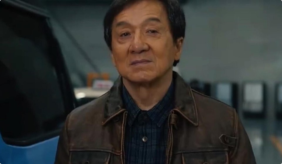 62岁李连杰手术成功,真实病情引关注,曾和利智交代后事一切从简(组图) - 1
