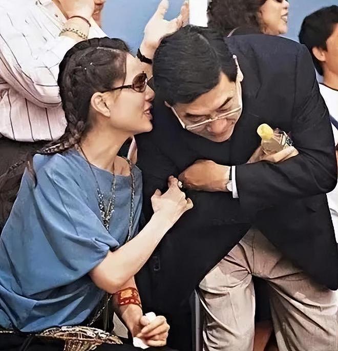 6位年过50的绝色港女，缘何执着于单身？白白浪费了好基因（组图） - 43