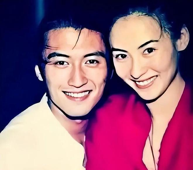 14年后,王晶揭露谢霆锋和张柏芝“离婚内幕”,原来错怪王菲了(组图) - 19
