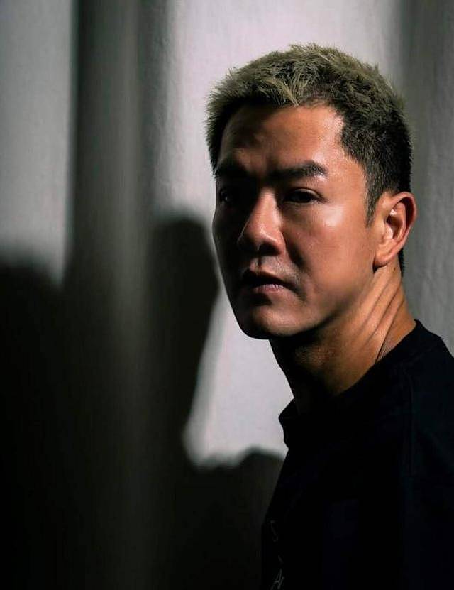 邓紫棋开演唱会被旧事重提，被指责其请水军洗白（组图） - 8