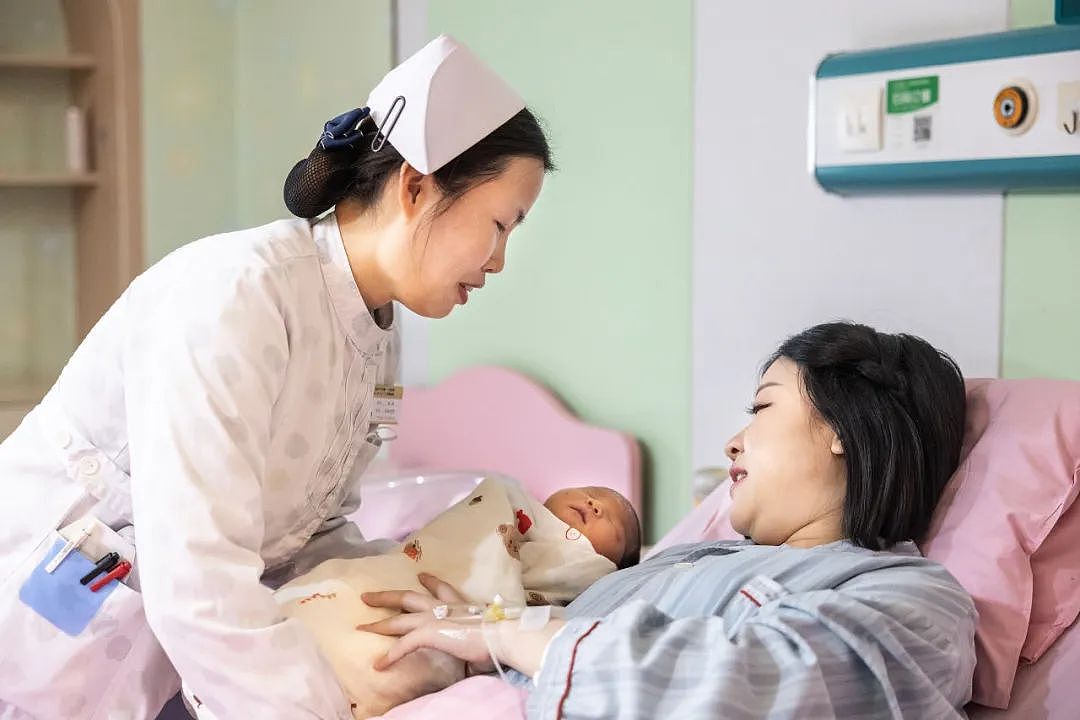 聚光灯下的天门：湖北一个中部县级市的鼓励生育探索（组图） - 1