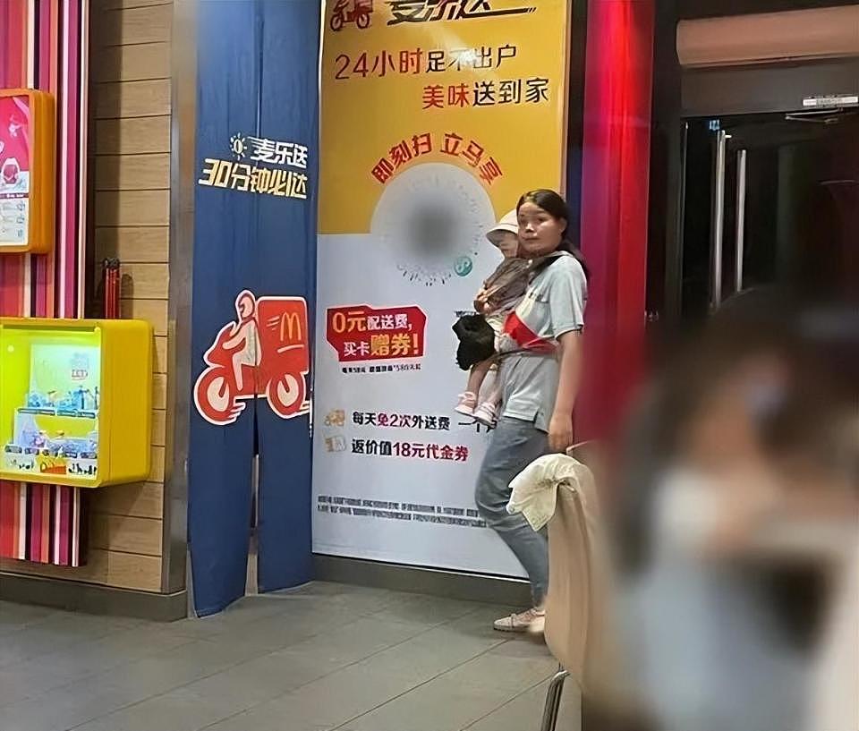 00后单亲妈妈为要孩子出生证明，答应公婆“终生不再嫁”，最新动态（组图） - 2
