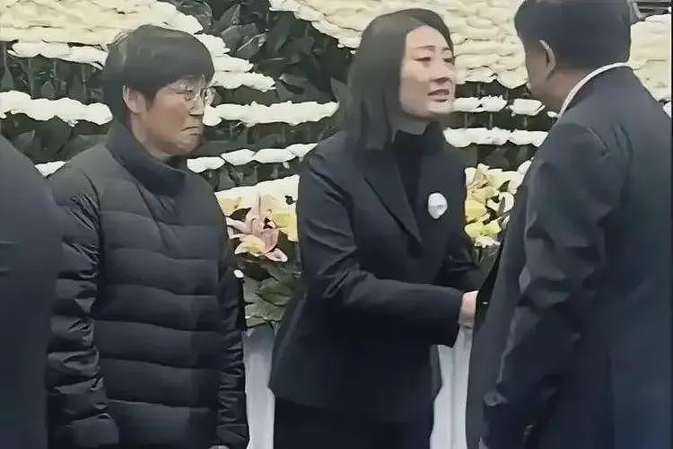 18亿信托只是诱饵，宗馥莉有自己的大杀器，私生子全掉进她的布局（组图） - 2
