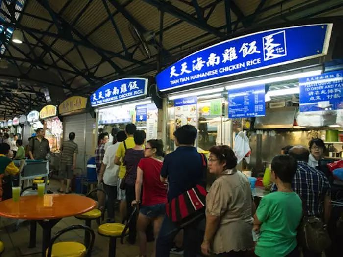 “如果没有中国，就没有新加坡…”网传中国妈妈携娃插队与本地人对骂，视频流出引热议（视频/组图） - 37