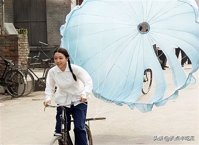 张静初毕业获赞：曾是“文艺片一姐”，却因谣言跌入谷底（组图） - 9