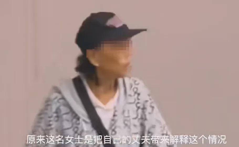 中国女子带娃大闹海关!辱骂暴打移民官致其脑震荡,法院判决引爆舆论...(组图) - 12