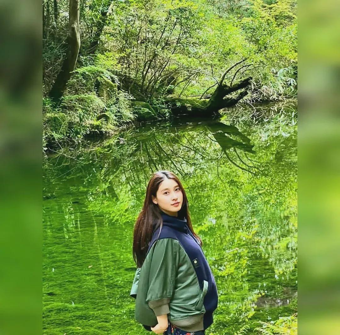 日本国民女星被曝在小号发女儿果照，纵容女儿将舔过的饮品放回超市货架！日网友怒斥：真没素质（组图） - 13