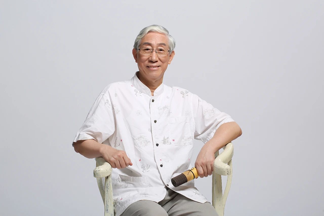 【情感】《爸爸的爸爸叫爷爷》作者竟是他！承包几代人的童年，妻子卖房支持他开音乐会（组图） - 1