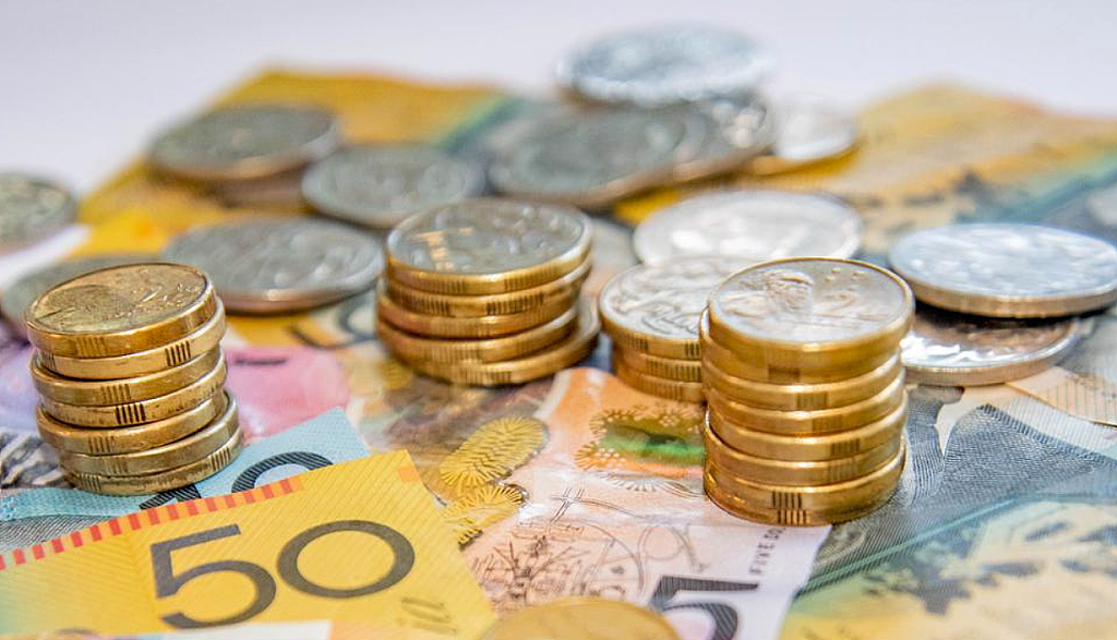 年入多少才算“有钱”？澳洲真实现状：43%的人存款不到$1000（组图） - 3