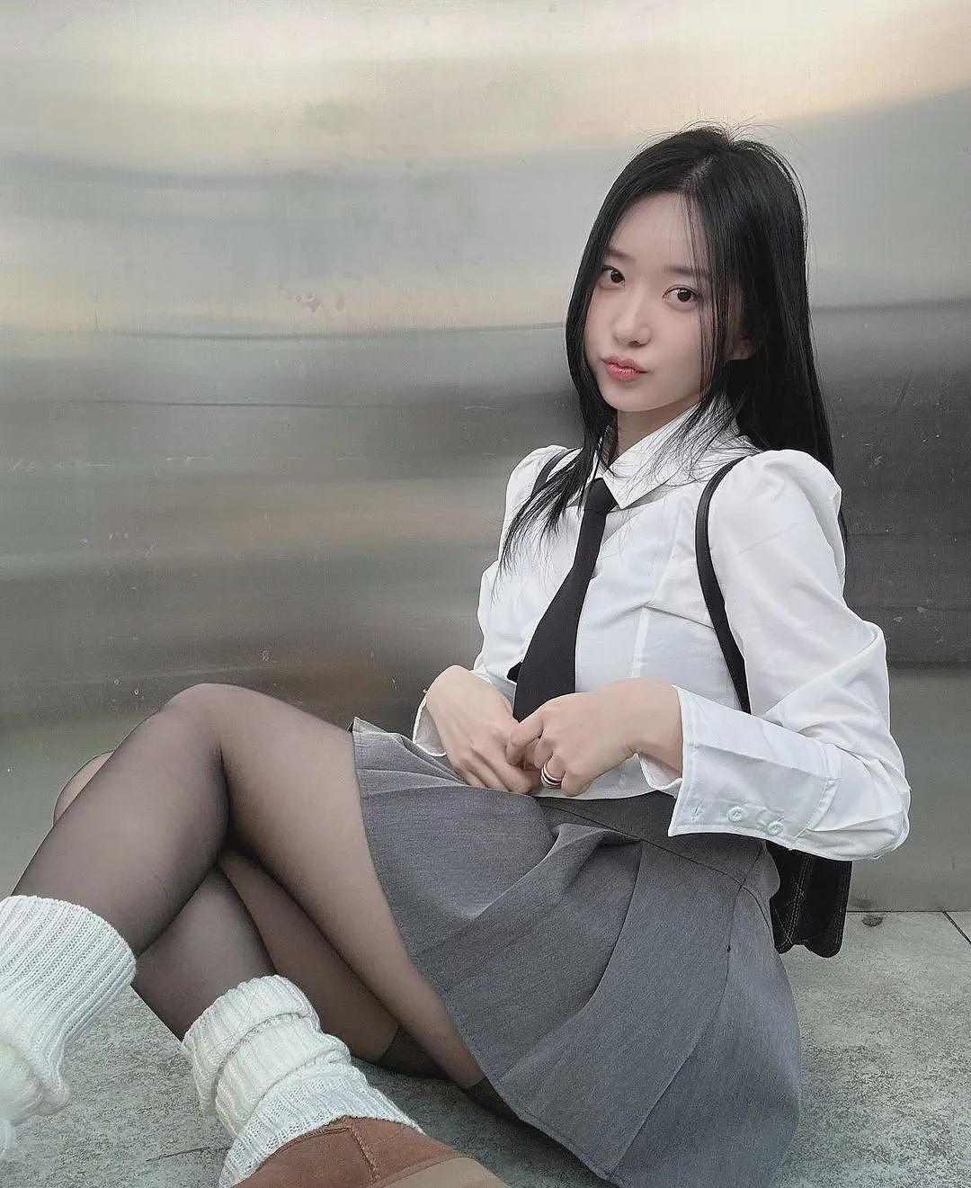 【美女】韩国最强魅力人妻？白的发光，大得晃眼（组图） - 9
