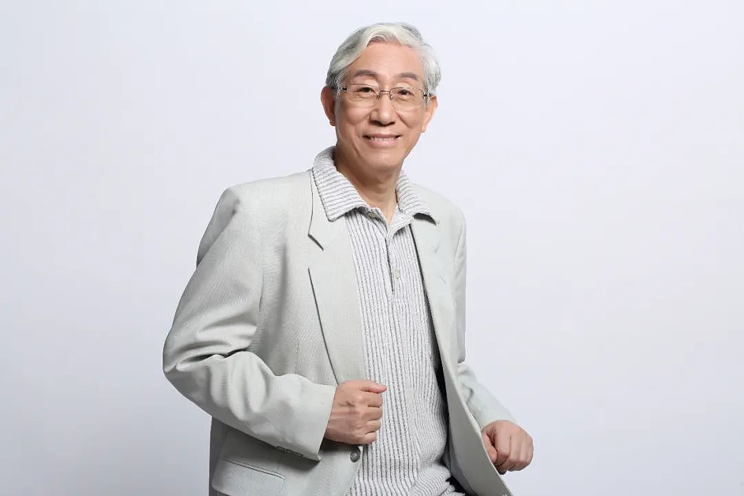【情感】《爸爸的爸爸叫爷爷》作者竟是他！承包几代人的童年，妻子卖房支持他开音乐会（组图） - 7