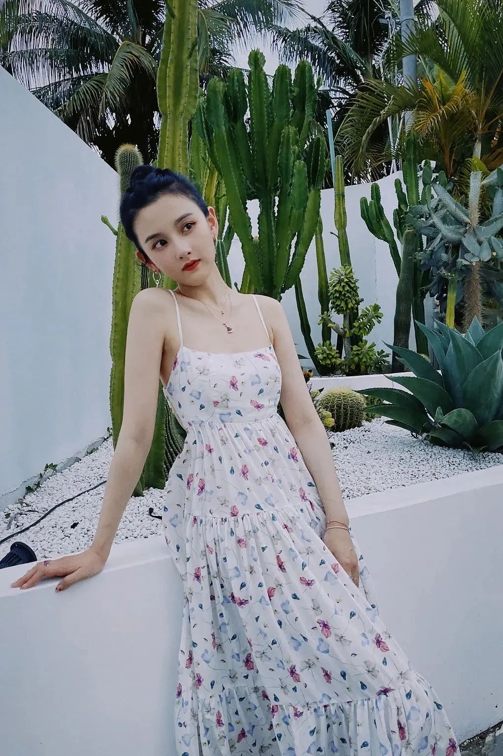 【时尚】被闺蜜追着问的4条夏裙！显瘦显高还百搭，今夏美到没朋友（组图） - 24