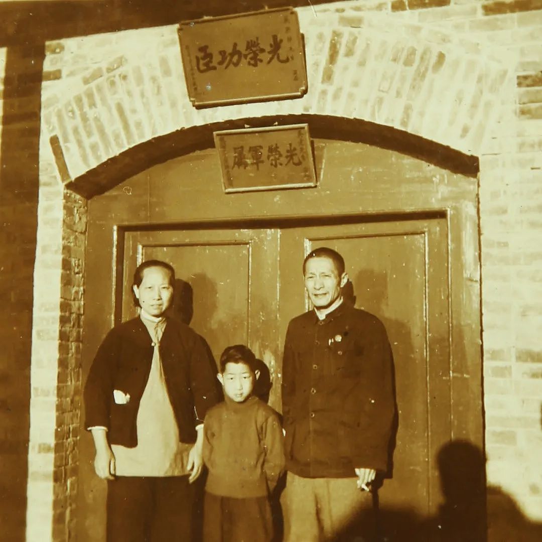 【情感】《爸爸的爸爸叫爷爷》作者竟是他！承包几代人的童年，妻子卖房支持他开音乐会（组图） - 3