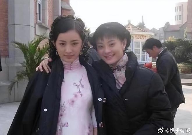 杨幂孙俪已经认识20多年了，网友：当年青涩，如今双“视后”（组图） - 5