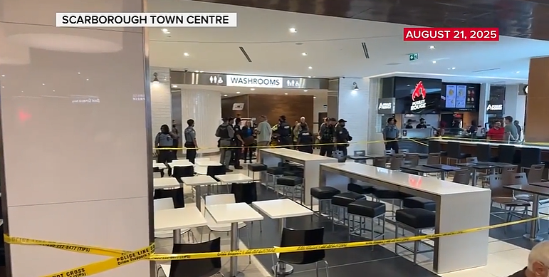 加拿大士嘉堡STC商场突爆枪击命案： 美食广场紧急封锁！ 大批警车包围， 直升机盘旋（视频/组图） - 8
