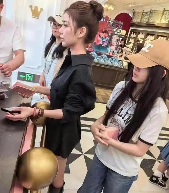 汪小菲马筱梅带娃返台,夫妻俩相约外出用餐,享二人世界好浪漫(组图) - 6