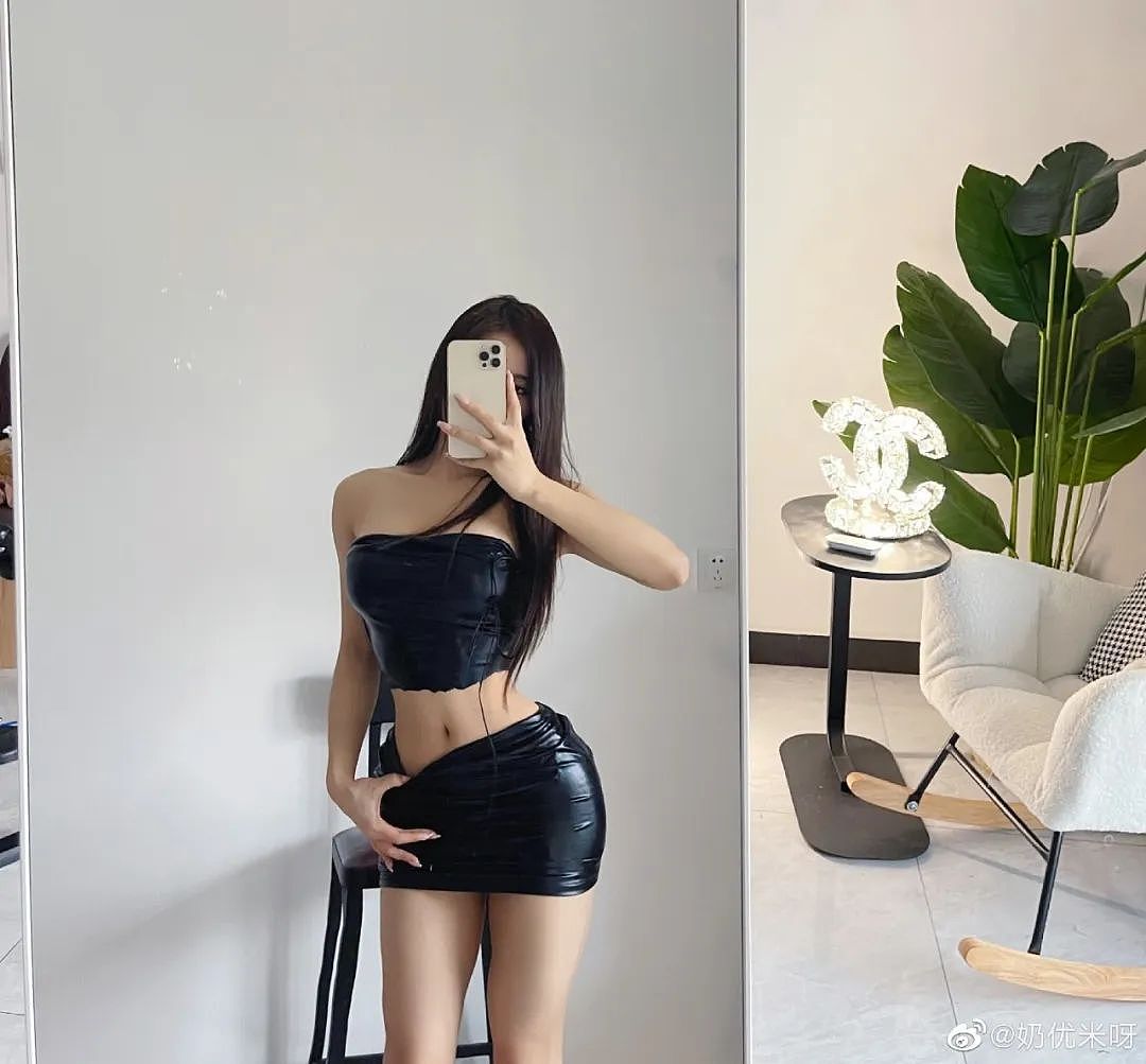 【美女】36E斗鱼舞蹈主播,尤物身材太撩人,看完营养跟不上了...(组图) - 7