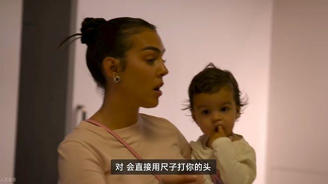 31岁成为5个孩子的妈！“天王嫂”不好当（组图） - 21