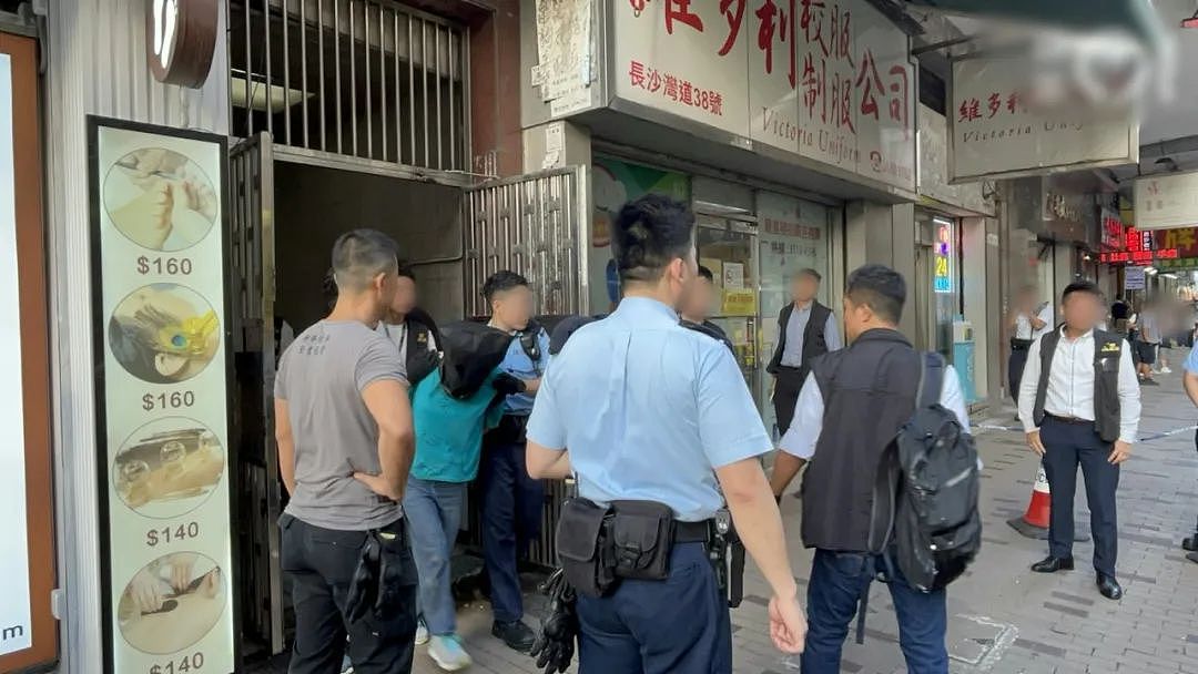 连环黑雨+奇案，香港陷入现实版“哥谭”迷雾？（组图） - 16