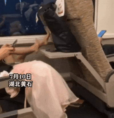 中国高铁上有些人，脸都不要了（组图） - 13