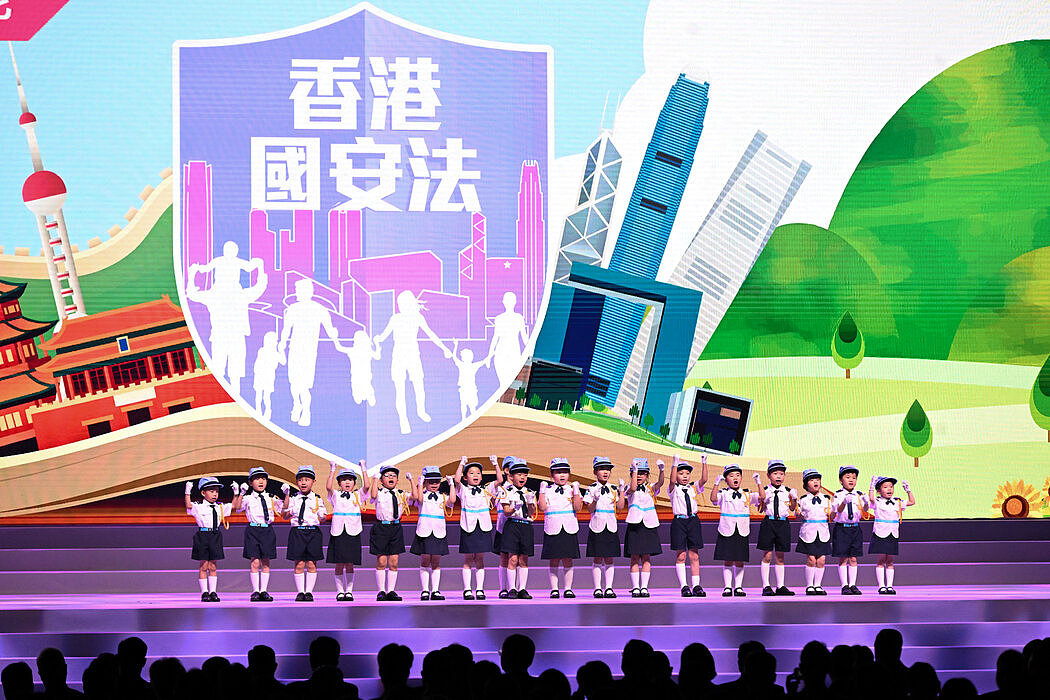 香港当局新目标：打击“软对抗”（组图） - 2