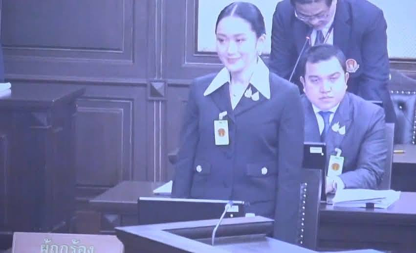 泰国佩通坦，生日当天被逼辞职？（组图） - 12