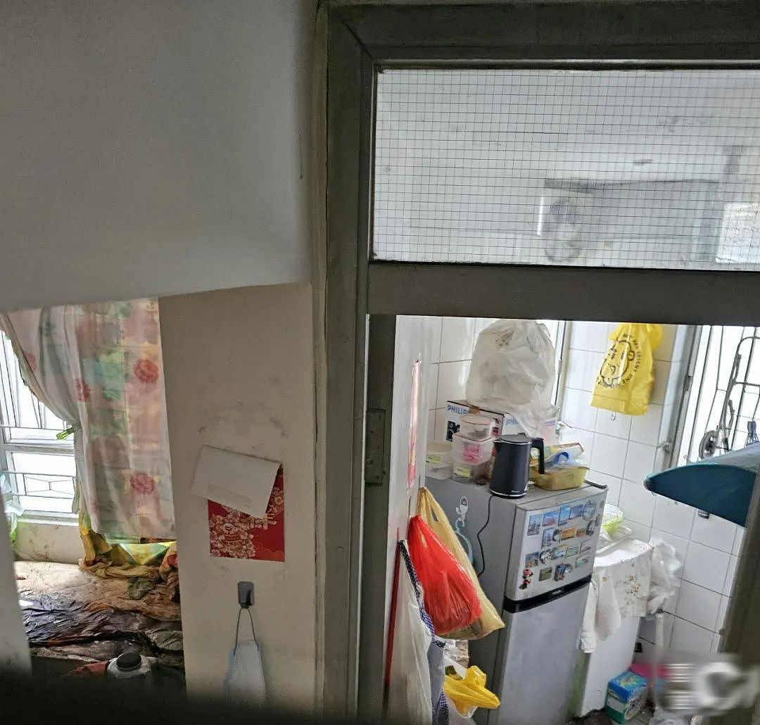 连环黑雨+奇案，香港陷入现实版“哥谭”迷雾？（组图） - 12