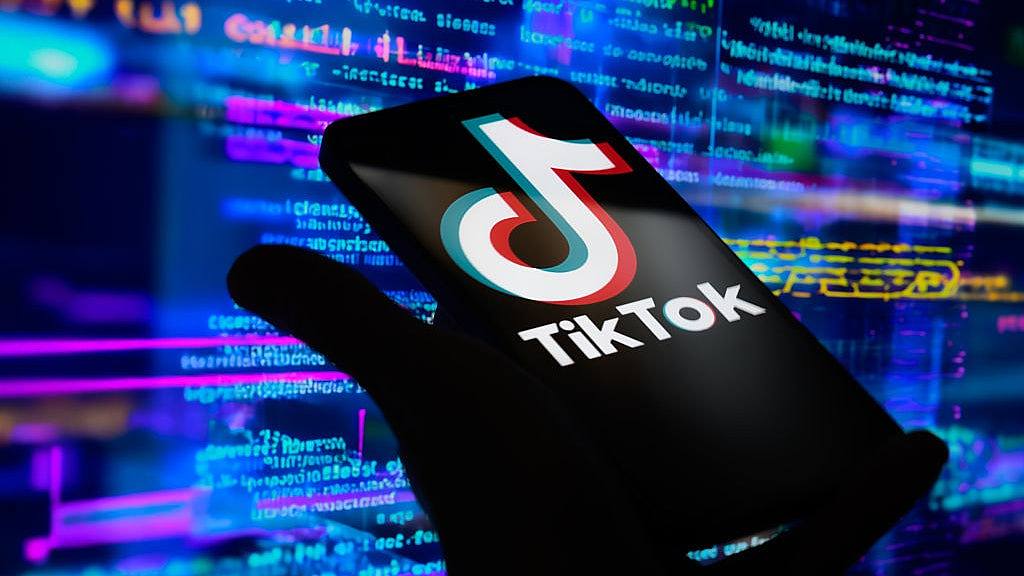AI时代内容审查员也失业？TikTok：85%违规内容人工智能自动删除（组图） - 1