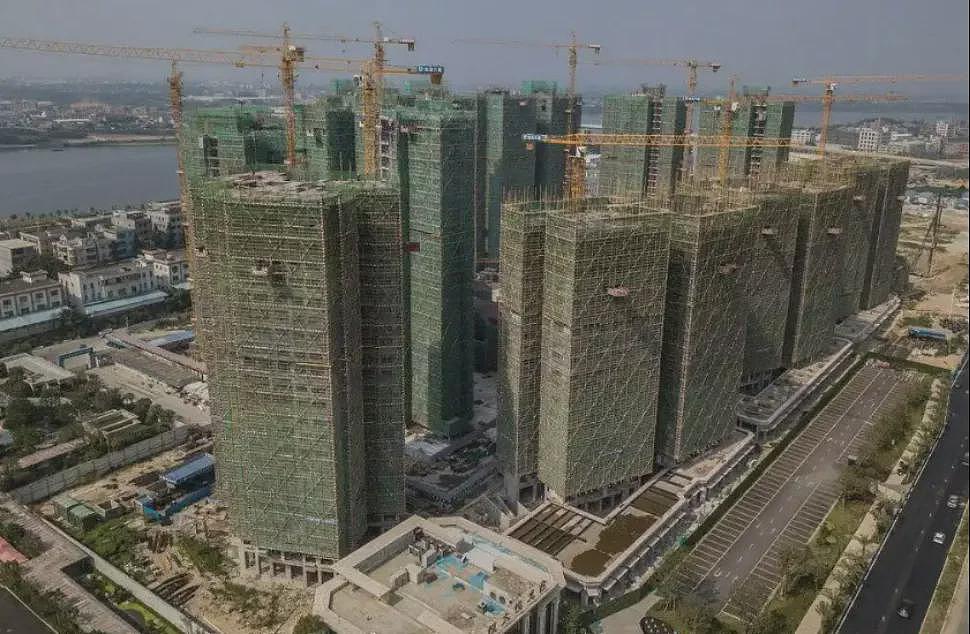 恒大二把手现身:他提前10年就在铺路了(组图) - 9