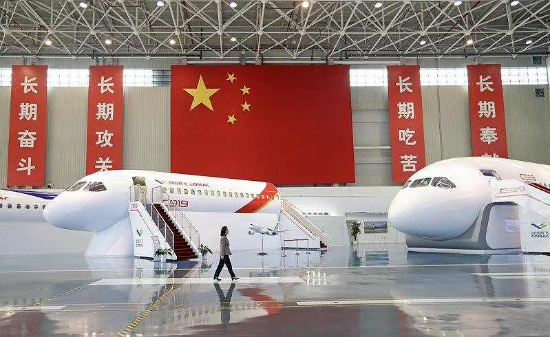 传中国买下波音空巴千架飞机，彭博揭大陆国产客机“这困境”（组图） - 1
