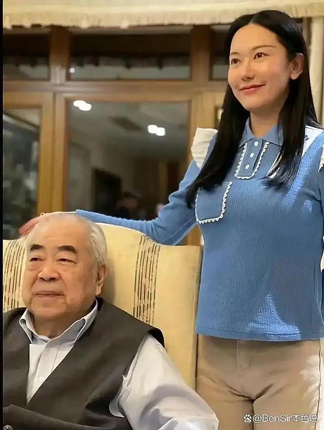 四段婚姻儿女争产,范曾小50岁娇妻徐萌的情史,令人大跌眼镜(组图) - 35