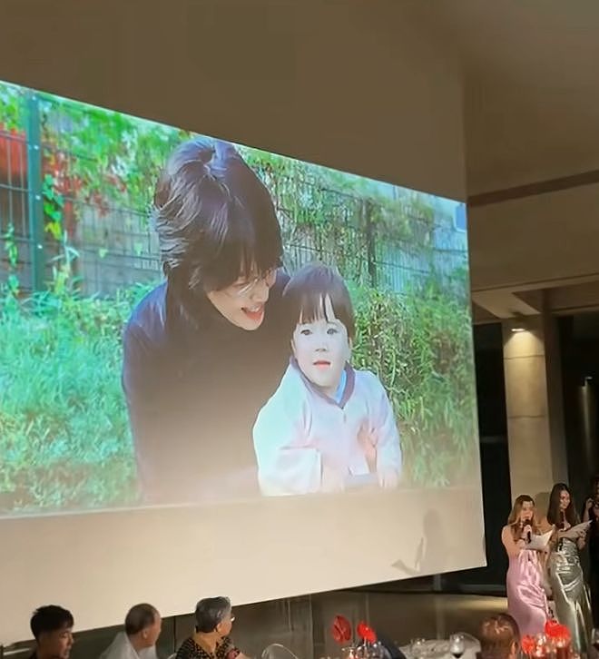 李国庆2个继女首曝光，高挑混血大美女，已改口叫爸，发言显情商（组图） - 9