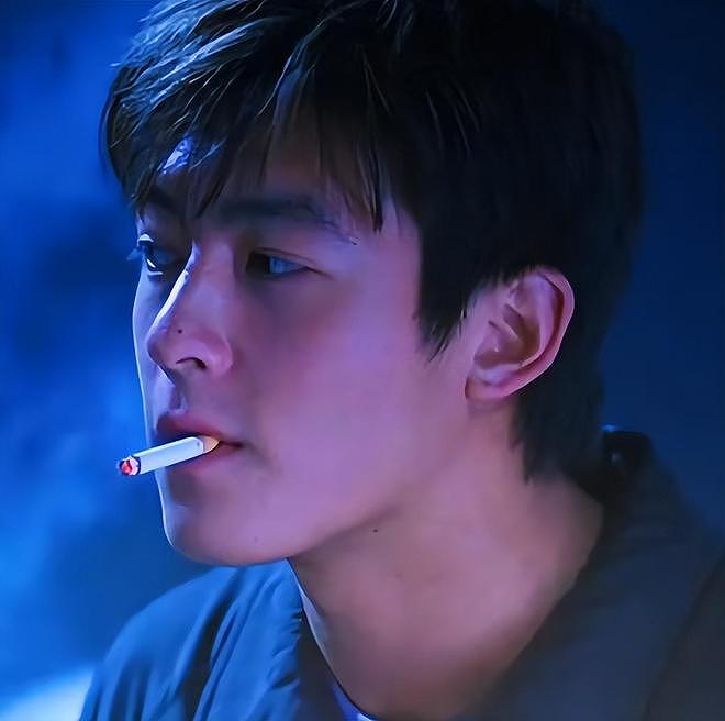 陈冠希参加活动状态差，皮肉下垂皱纹明显，网友感叹不如谢霆锋（组图） - 14