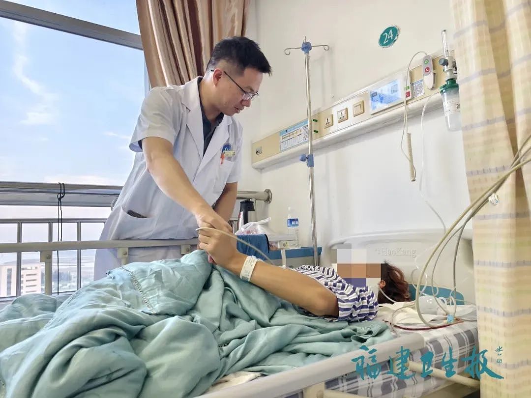 ​突然瘫痪！19岁小伙病房痛哭，医生：这个常见动作害了太多人，赶紧自查（组图） - 2
