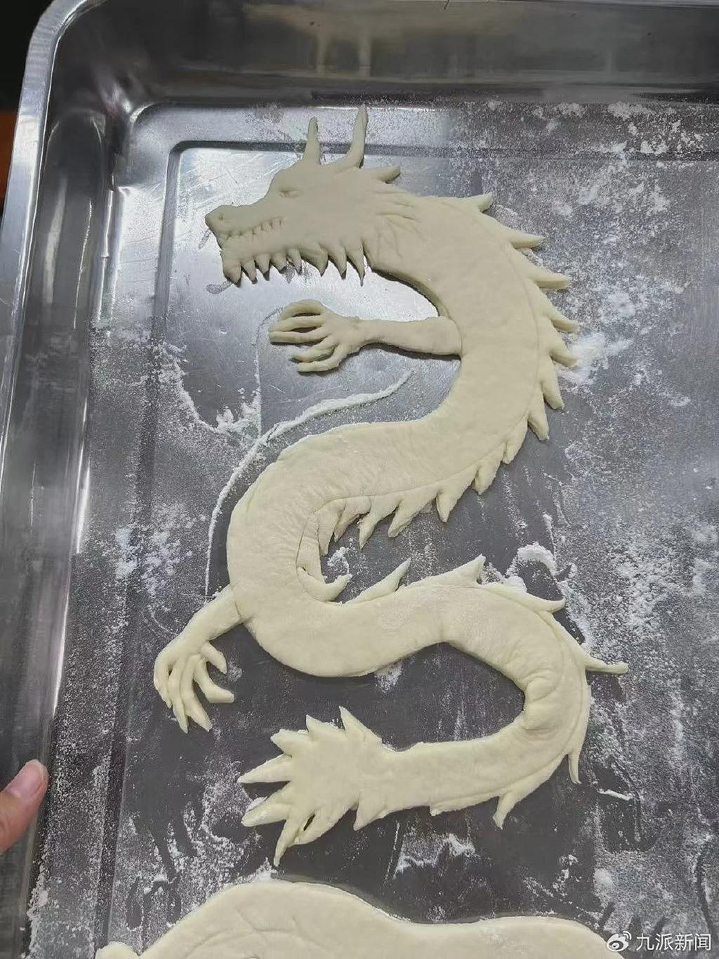 土木硕士摆摊卖烧饼：1元1个刚够原料成本，只卖给小孩（组图） - 3