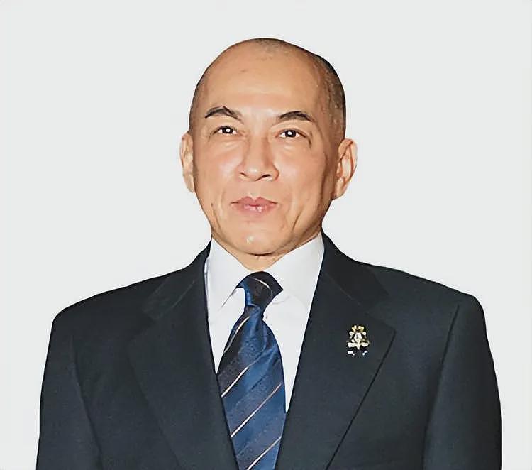 风流的西哈努克:娶6个妻子有2个姨妈1个表妹,儿子却单身到72岁(组图) - 13