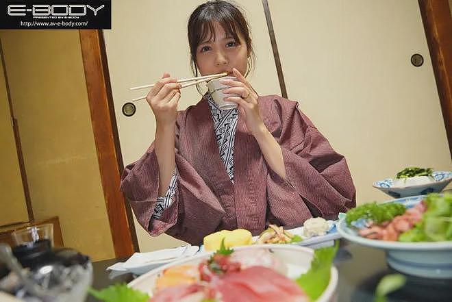 【美女】女艺人长相甜美，曲线优美，肤白水嫩十分诱人，这谁顶得住啊（组图） - 2