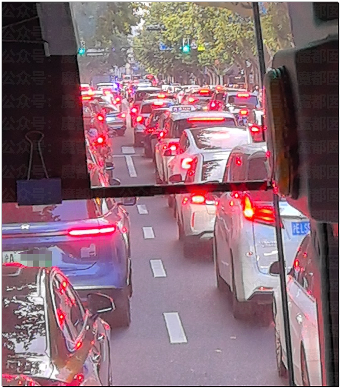 上海开过那么多演唱会，能让老百姓集体怨声载道还是头一次！（组图） - 4