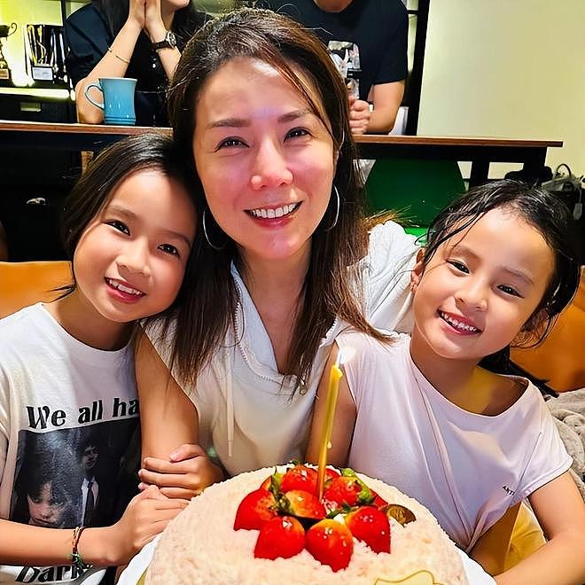 50岁港姐乳癌末期再恶化，刚经历离婚变卖家私，命运坎坷令人无奈（组图） - 9