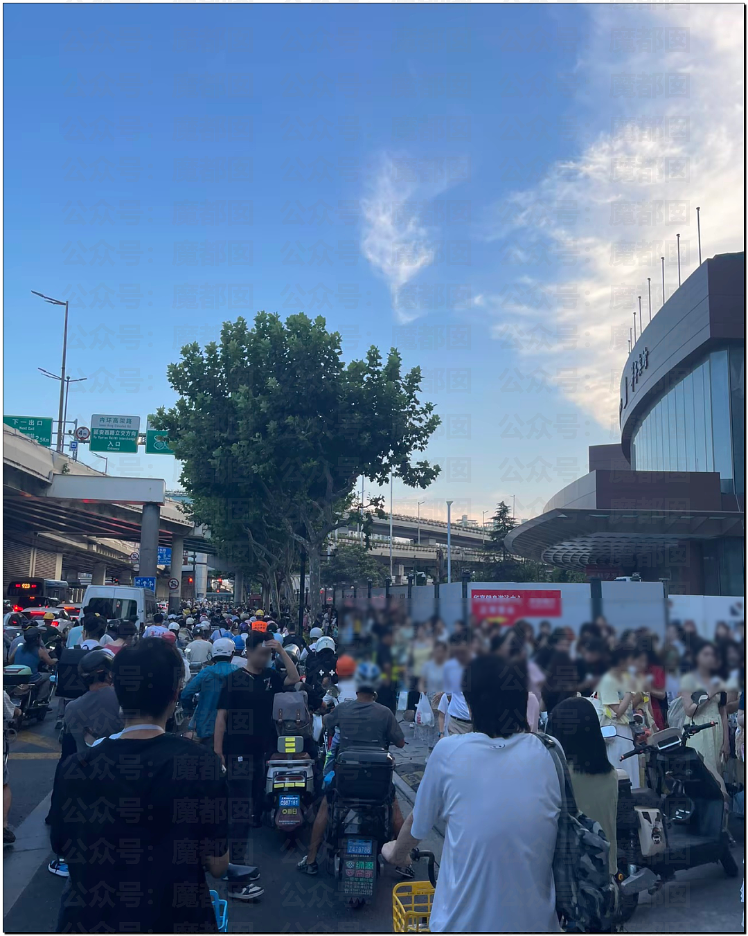上海开过那么多演唱会，能让老百姓集体怨声载道还是头一次！（组图） - 8