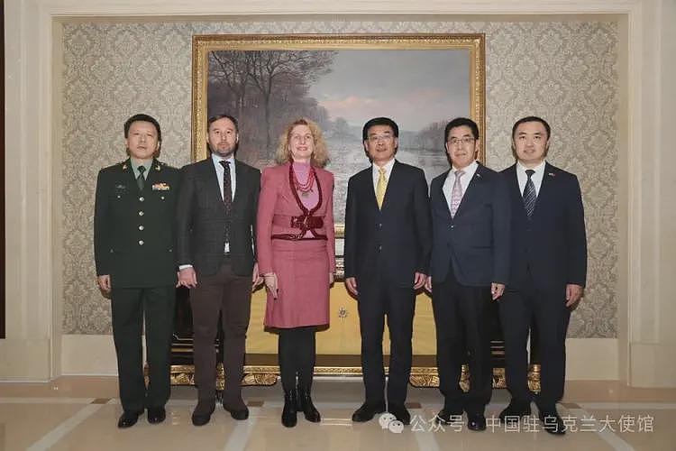 卢卡申科斥责乌总统:说话不动脑子,中国不欠你的(组图) - 4