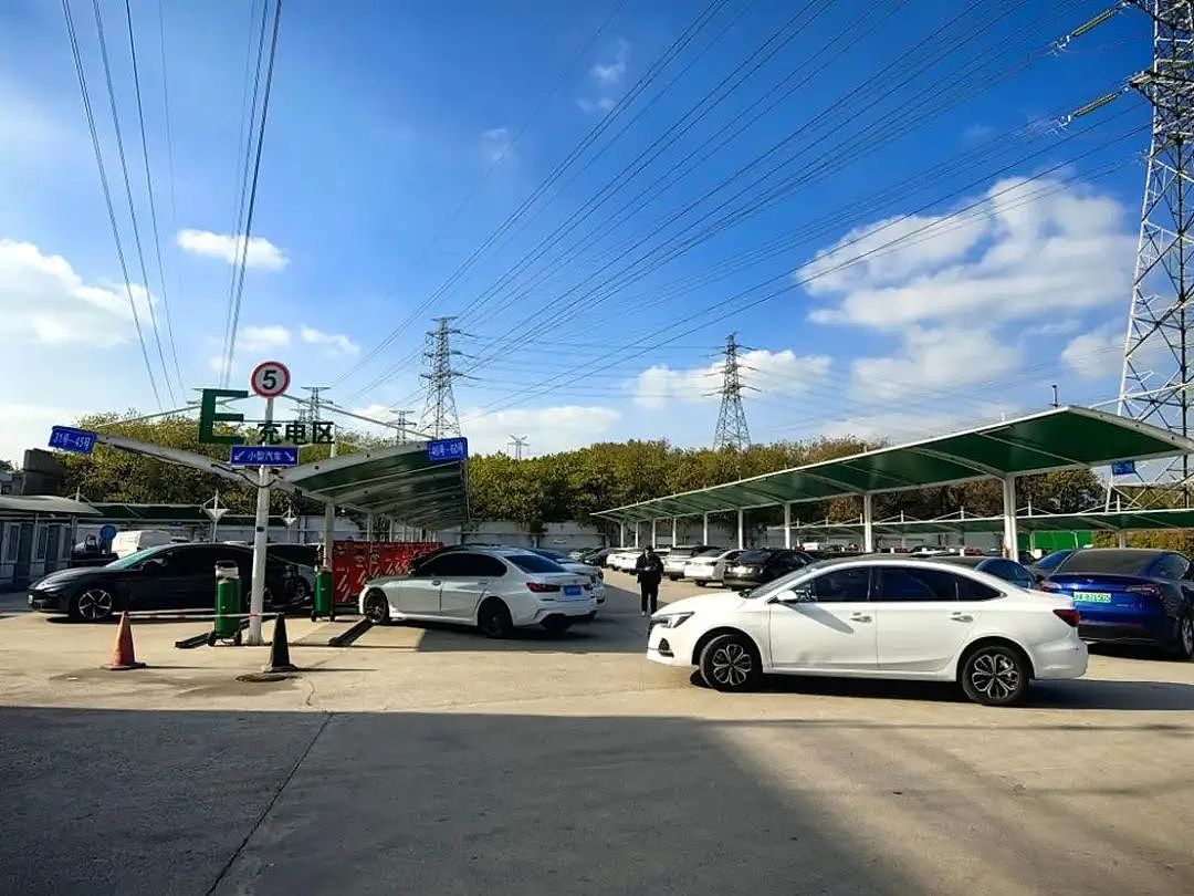 马斯克裁掉的超充天团，在欧洲引发行业地震！却和中国差了十万八千里？（组图） - 13